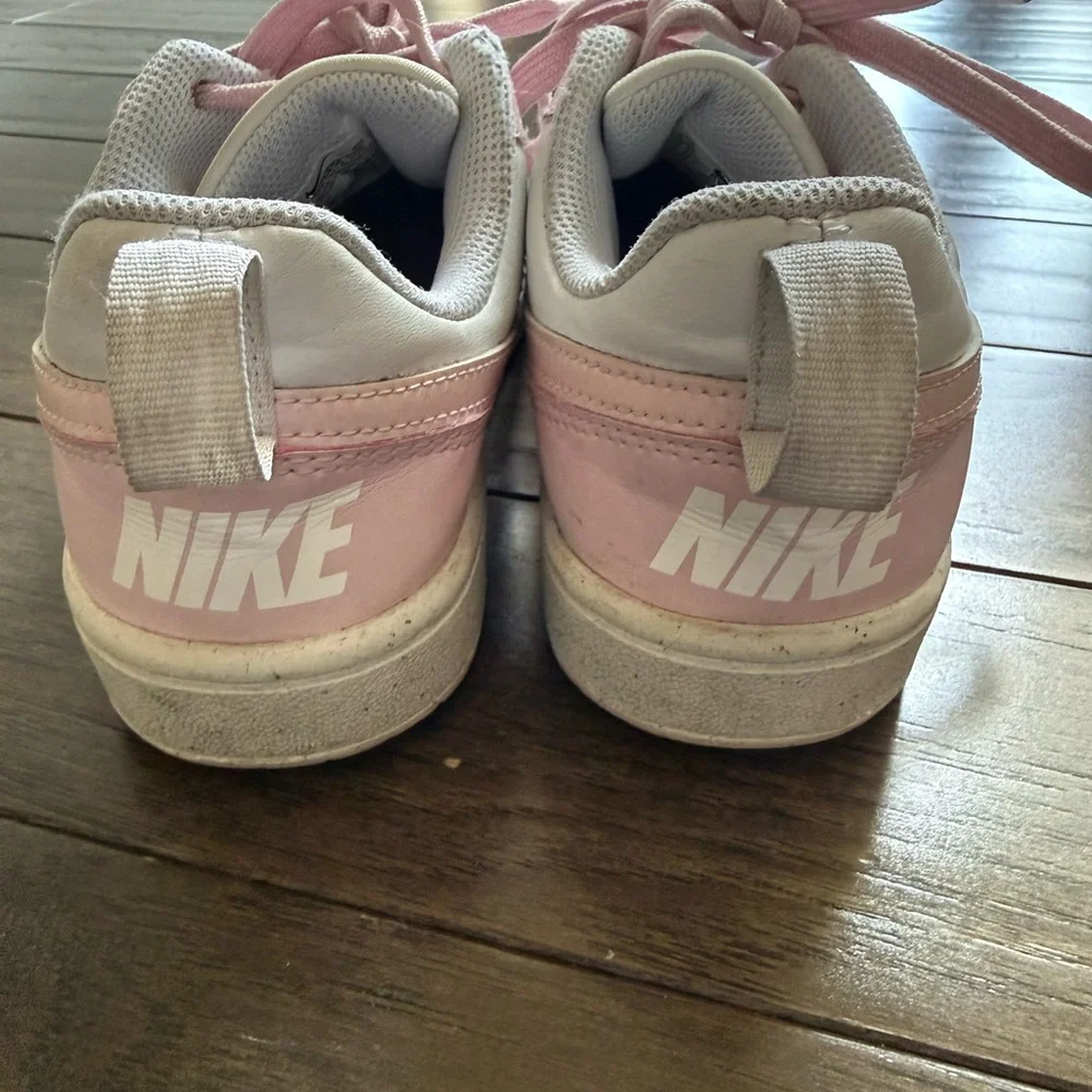 Nike sneakers size 3.5 y